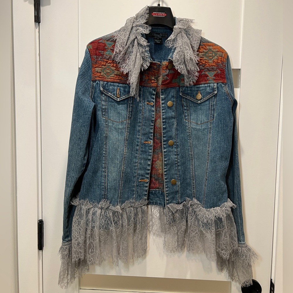Clearwater Outfitters Ragdoll Jean Jacket Red Embroidery Gray Lace Small